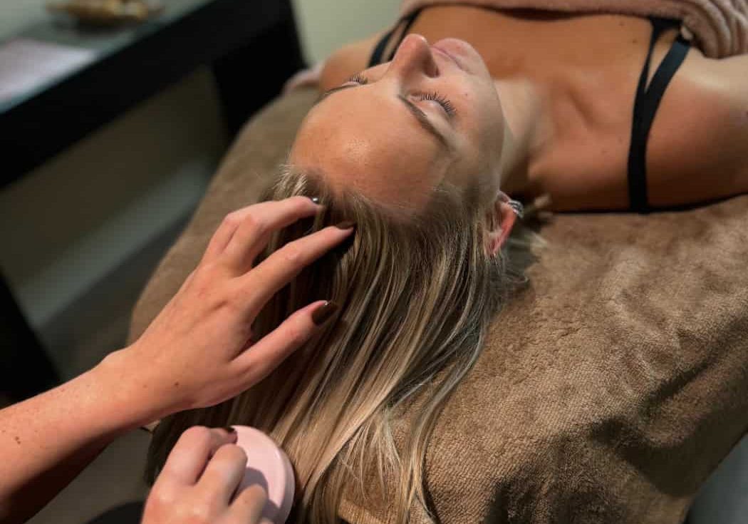 ASMR ontspanningsmassage 1 Kriebel treatment